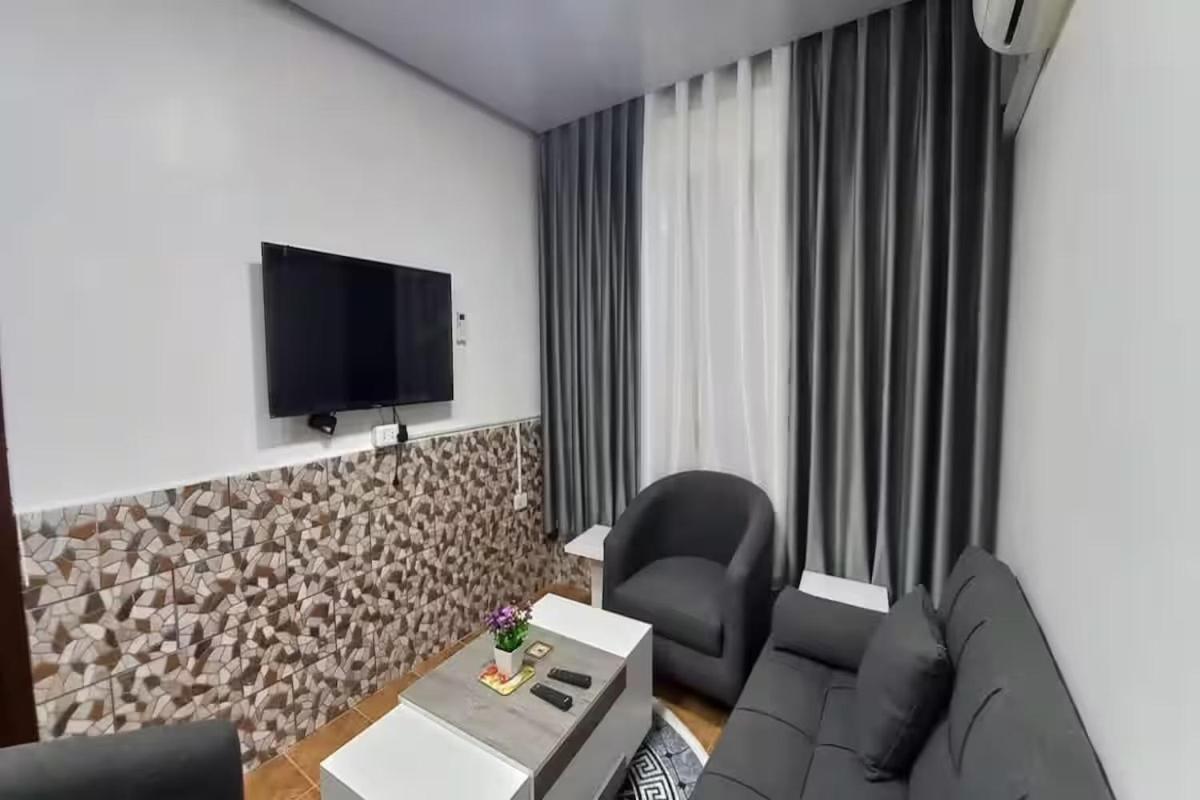 Al-Nujoom Hotel Suites Amman Zewnętrze zdjęcie